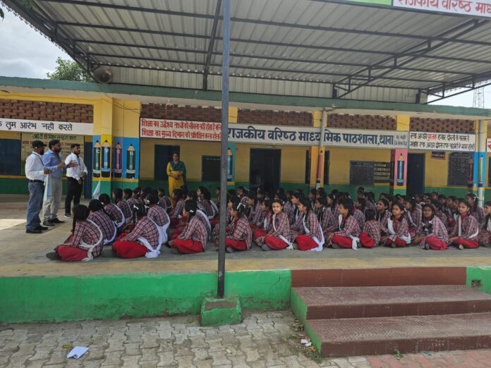 बद्दी के थाना स्कूल में मुफ्त चेकअप, 147 किशोरियों की मुफ्त जांच