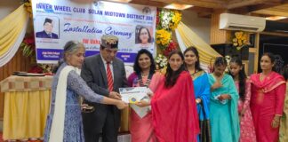 ऊषा ठाकुर बनी इनरव्हील क्लब सोलन मिडटाउन की प्रधान रैना गुप्ता बनी सचिव