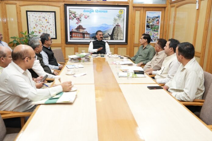 CM instructs for setting up more Automatic Weather Stations