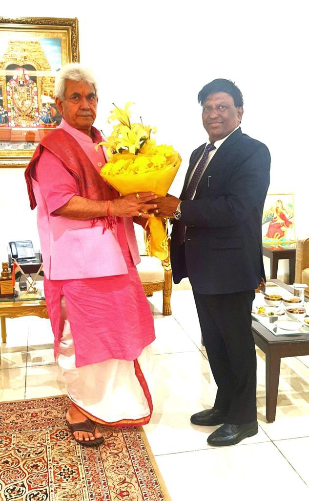 एनएचपीसी एवं टीएचडीसी के अध्यक्ष एवं प्रबंध निदेशक आर के विश्नोई ने जम्मू-कश्मीर के उपराज्यपाल मनोज सिन्हा से की मुलाकात एनएचपीसी एवं टीएचडीसी के अध्यक्ष एवं प्रबंध निदेशक आर के विश्नोई ने जम्मू-कश्मीर के उपराज्यपाल मनोज सिन्हा से की मुलाकात