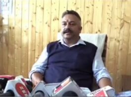 शिक्षा मंत्री रोहित ठाकुर
