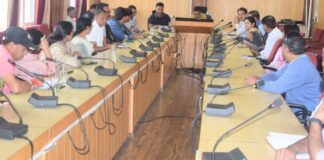 अतिरिक्त जिला दंडाधिकारी एवं दशहरा उप समिति के अध्यक्ष ने की सांस्कृतिक उप समिति व प्लाट आवंटन उप समिति की बैठक की अध्यक्षता