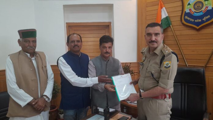 मुख्यमंत्री के स्वास्थ्य को लेकर सोशल मीडिया पर चली खबर को लेकर कांग्रेस सख्त, एसपी शिमला को दी शिकायत मुख्यमंत्री के स्वास्थ्य को लेकर सोशल मीडिया पर चली खबर को लेकर कांग्रेस सख्त, एसपी शिमला को दी शिकायत