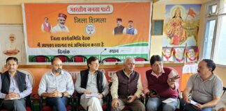 ज्ञानहीन व्यक्ति की तरह बयान दे रही प्रियंका : सिकंदर