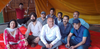 आपदा में मदद के लिए आगे आई श्रम दान संस्था , कुल्लू मंडी शिमला में दिए त्रिपाल टेंट ओर राहत सामग्री , शिमला नगर निगम को दिए त्रिपाल टेंट