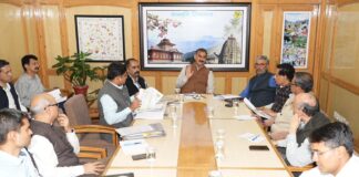 इलेक्ट्रिक चार्जिंग स्टेशन विकसित करने को बनेगी प्रभावी नीतिः मुख्यमंत्री