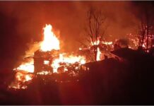 नावर - उप तहसील टिक्कर के दरोटी गाँव मे कई आशियाने आग की आगोश मे। बीती रात हुई घटना।