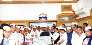 Cheque 1.11 Lakh Congress Seva Dal