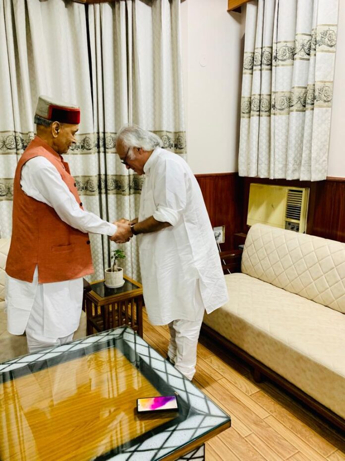 जयराम रमेश 2015 में लगाये निराधार आरोपों पर खेद प्रकट करने पहुंचे समीरपुर