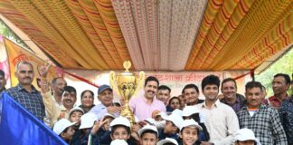 लोक निर्माण एवं खेल मंत्री ने दाड़गी में छात्र व छात्राओं की अंडर 12 खेलकूद प्रतियोगिता के शुभारंभ अवसर पर मुख्य अतिथि के रूप में की शिरकत