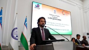 मोदी सरकार में विश्वस्तरीय स्वास्थ्य सेवाओं का हब बना भारत: अनुराग सिंह ठाकुर