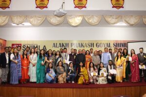 एल्युमिनाई मीट में एपीजी विश्वविद्यालय के पूर्व छात्रों ने साझा की अपनी सफलता की कहानियां*
