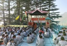 विश्व शौचालय दिवस पर टूटू स्कूल में SJNPL–SUEZ का जागरूकता सेमिनार सेमिनार में भाग लेते बच्चे