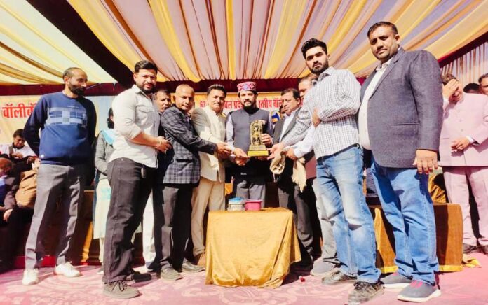 588608ff-87dd-48bb-a598-84cf72a3a491