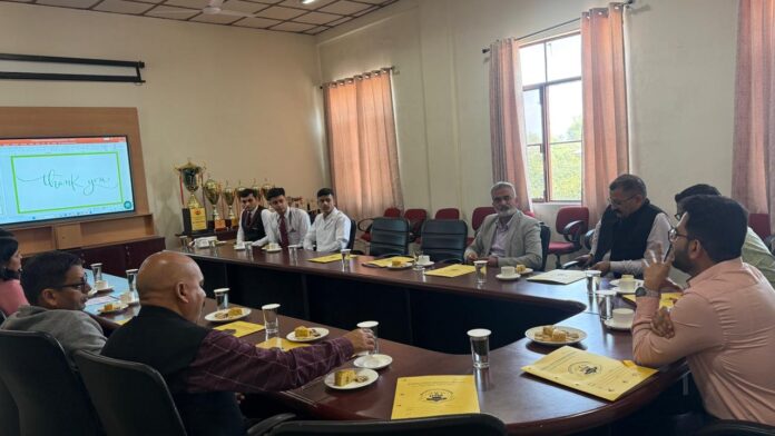 8efe09d8-c031-48e6-8a83-a4367aa704a3