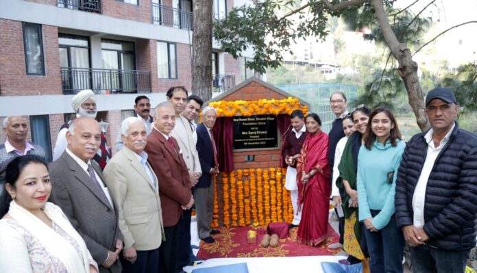 a8704941-4c93-4f8e-8d09-6d41f3d054a1