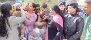 Children of local residents and tourists were made aware by administering medicine to them at the Bypass Police Station.