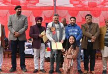 तकनीकी बदलावों के साथ स्वयं को अपग्रेड करें प्रशिक्षणार्थी: राजेश धर्माणी