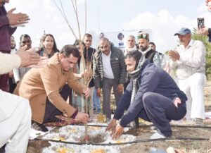 बागवानी हिमाचल की अर्थव्यवस्था का प्रमुख आधार - संजय अवस्थी