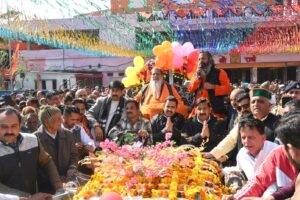 Deputy Chief Minister and Public Works Minister participated in the annual grand convention of Shri Radhakrishna Temple in Una.