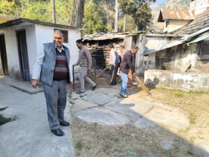 As per the instructions of the Chief Minister, special cleanliness campaigns will be run in all government offices on the last Saturday of the month under cleanliness drive.