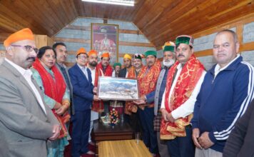 उपमुख्यमंत्री ने श्री भीमाकाली मां के दर्शन के बाद सशस्त्र सीमा बल प्रशिक्षण केंद्र का भी किया