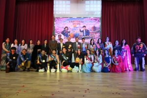 The title of Mr. Farewell was given to Aryan Chauhan and the title of Miss Farewell was given to Komal Sharma