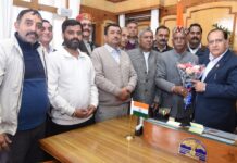 विधानसभा अध्यक्ष से मिला वन निगम लेबर सप्लाई मेट यूनियन का प्रतिनिधिमण्डल