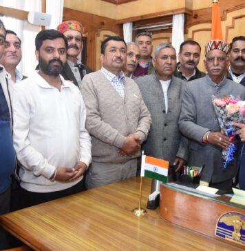 विधानसभा अध्यक्ष से मिला वन निगम लेबर सप्लाई मेट यूनियन का प्रतिनिधिमण्डल