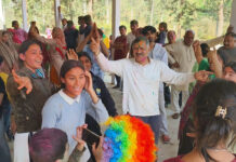 मंत्री राजेश धर्माणी ने पैतृक गांव बल्ली में ग्रामीणों संग हर्षोल्लास से मनाई होली
