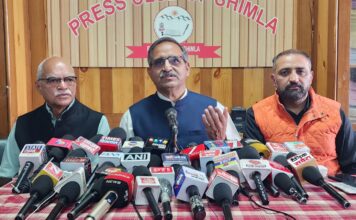 कांग्रेस सत्ता का सेमीफाइनल हार चुकी है, अब फाइनल खेलने लायक भी नहीं बची : रणधीर शर्मा