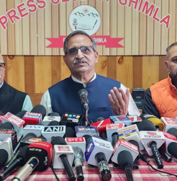 कांग्रेस सत्ता का सेमीफाइनल हार चुकी है, अब फाइनल खेलने लायक भी नहीं बची : रणधीर शर्मा