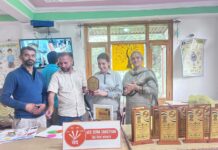चित्रकला के रंगों में निखरा विशेष बच्चों का आत्मविश्वास, वेद उड़ान उत्सव में 34 प्रतिभागी सम्मानित