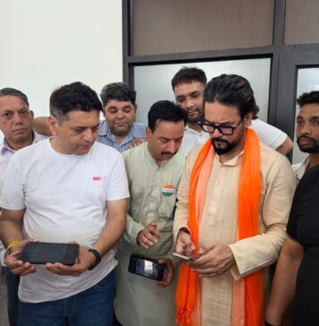 सांसद अनुराग सिंह ठाकुर ने किया “मैं भी स्वदेशी समर्थक” महाअभियान की डिजिटल शुरुआत