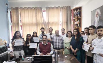 व्यक्तित्व विकास और मानवीय क्षमता पर GDC ठियोग में विशेष कार्यशाला