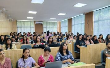 शूलिनी यूनिवर्सिटी में 1,200 छात्रों को डिजिटल और ई-रिसोर्स की दी जानकारी